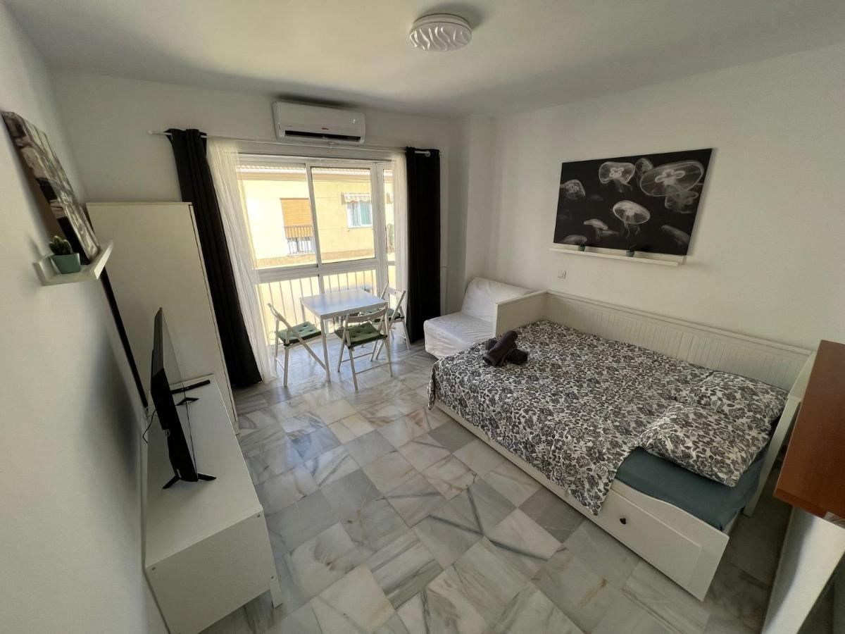 Genuar Apartments Malaga Center 3 מראה חיצוני תמונה